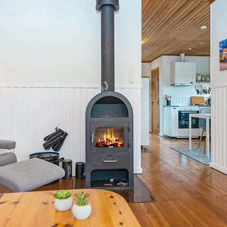 5 Person In Broager-by Traum * Broager